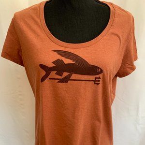 Patagonia Flying Fish Org Cotton/Poly Scoop T-Shirt - Women's size Large